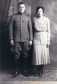 Foto van Walrave MG (1907-1999)  en zijn 1e vrouw Sabine van Vloten (1911-1988)